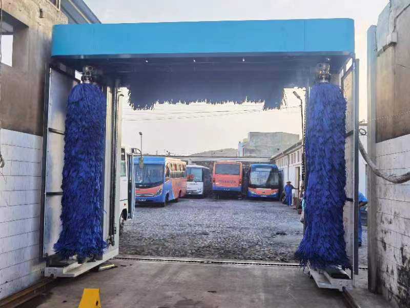 Big bus machine exit